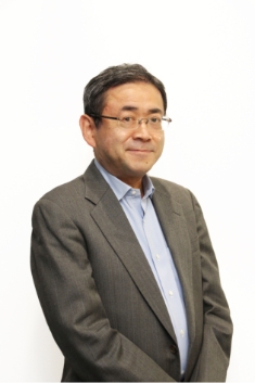 津田 真吾