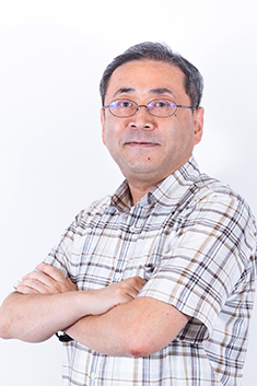 津田 真吾